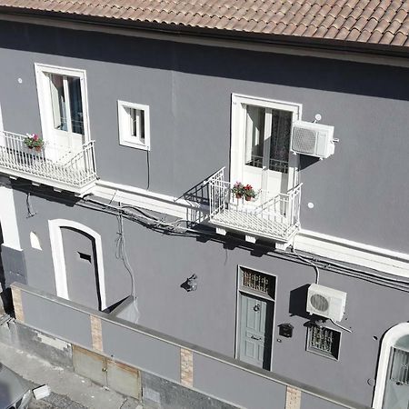 Apartamento I Loft Di Nonna Vincenza CTA Exterior foto
